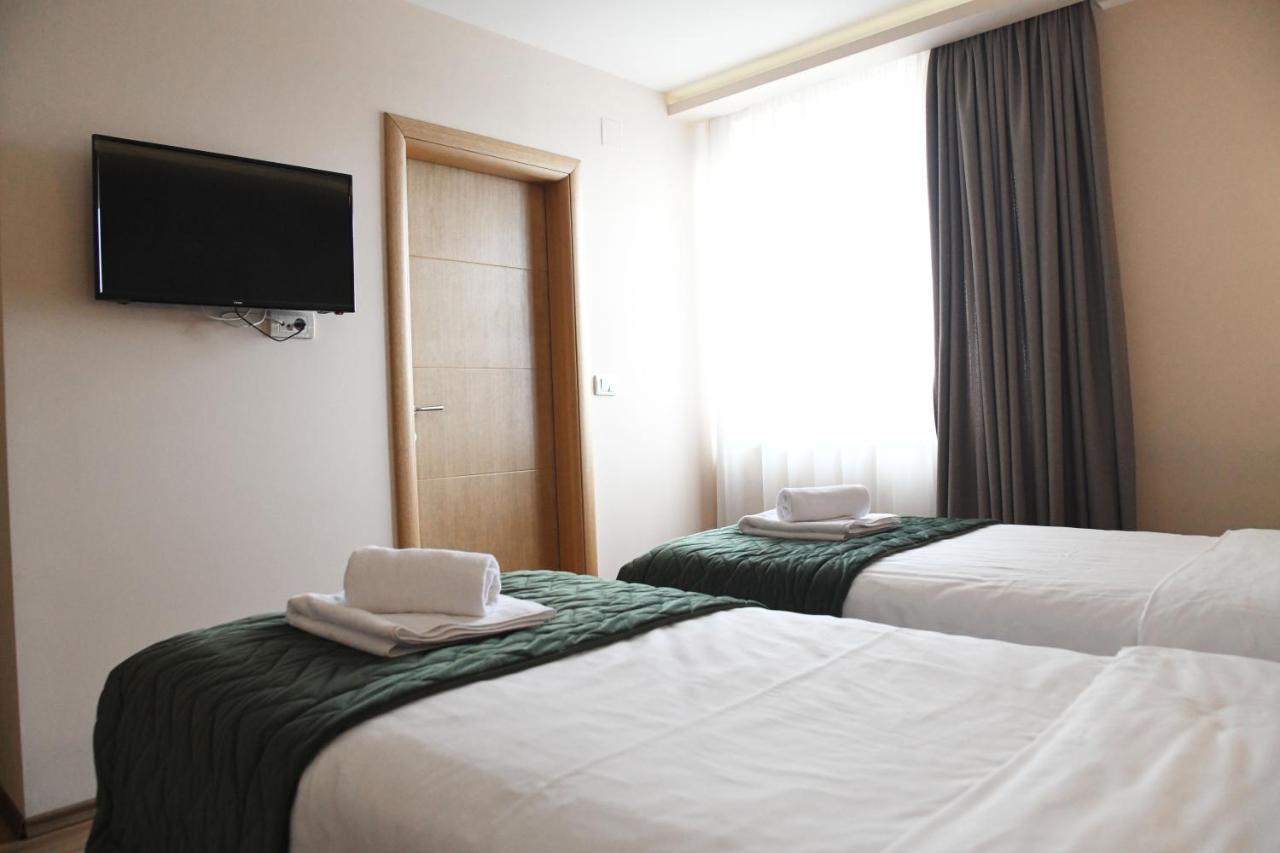 Hotel Garden نوفي ساد المظهر الخارجي الصورة